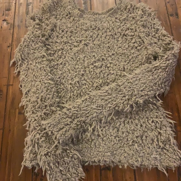 Free People tan sweater with frayed edges, fringe & frayed accents - Size XS - Picture 2 of 4